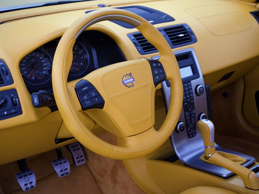  Volvo C30 by Heico Sportiv 2007 года  (фото 2 из 12)